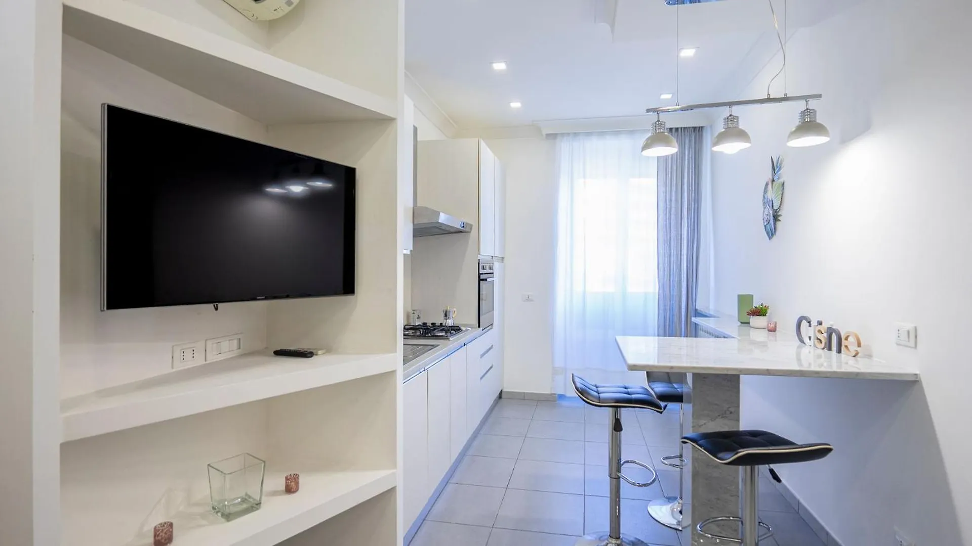 Apartment Stylish Vatican Retreat Rome